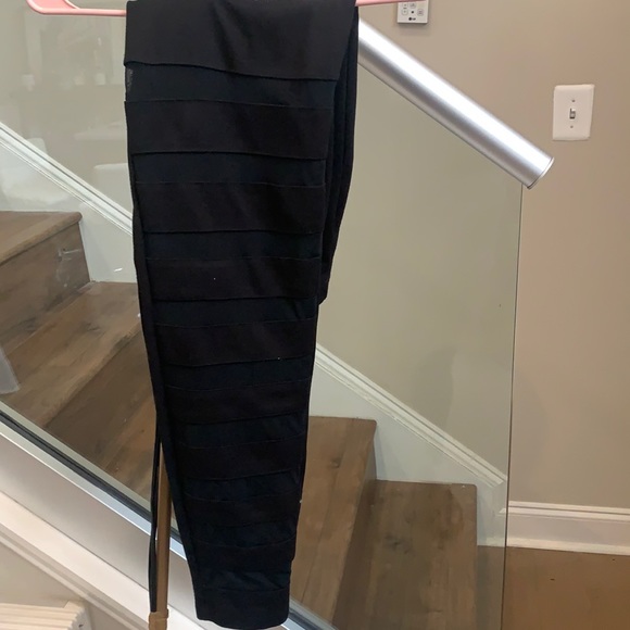 Black leggings with mesh - Picture 1 of 3